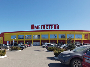 Вход магазин в ТЦ Мегастрой Казань