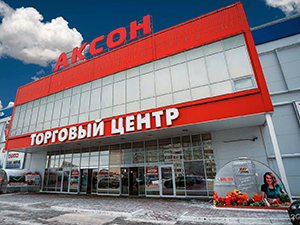 Вход магазин в ТЦ Аксон Череповец